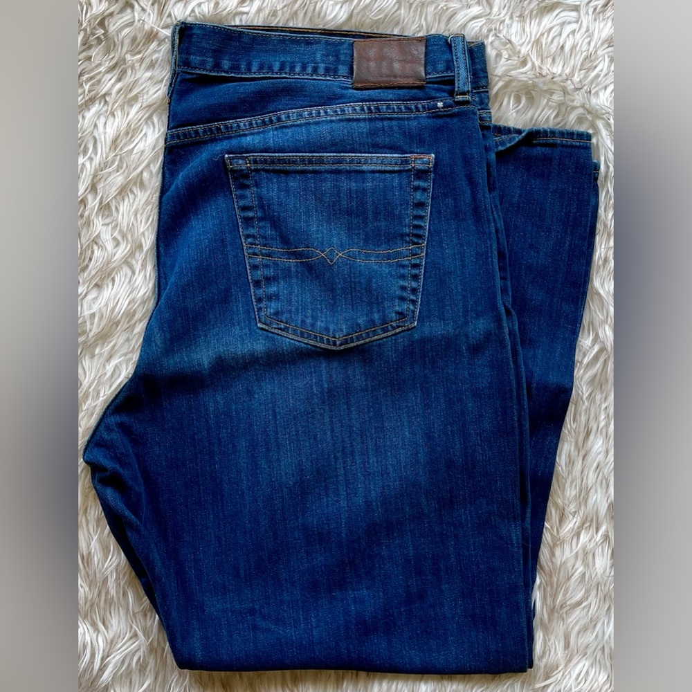 Lucky Brand Jeans - 181 Relaxed Straight Fit - Size 42 x 30